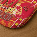 maryland-terrapins-helmet-illustration-red-doormat-best-selling.webp