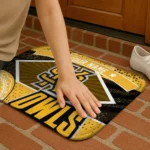 personalized-kennesaw-state-owls-football-crest-gold-black-doormat-best-selling.webp