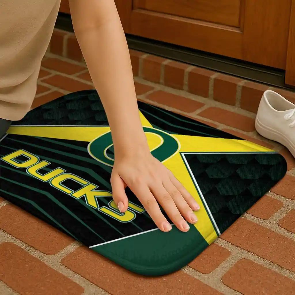 oregon-ducks-techno-camo-green-black-doormat-premium-grade.webp