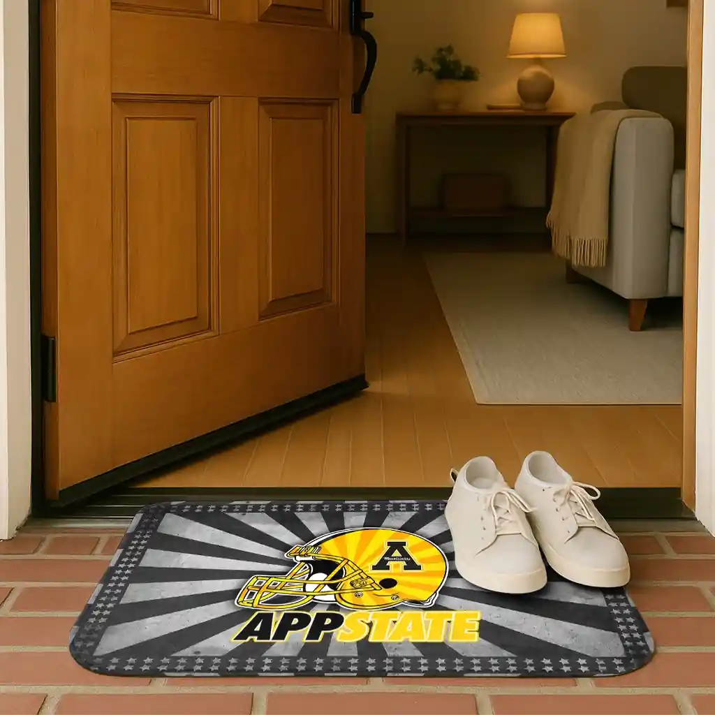 appalachian-state-mountaineers-helmet-centerpiece-black-doormat-fashion-forward.webp