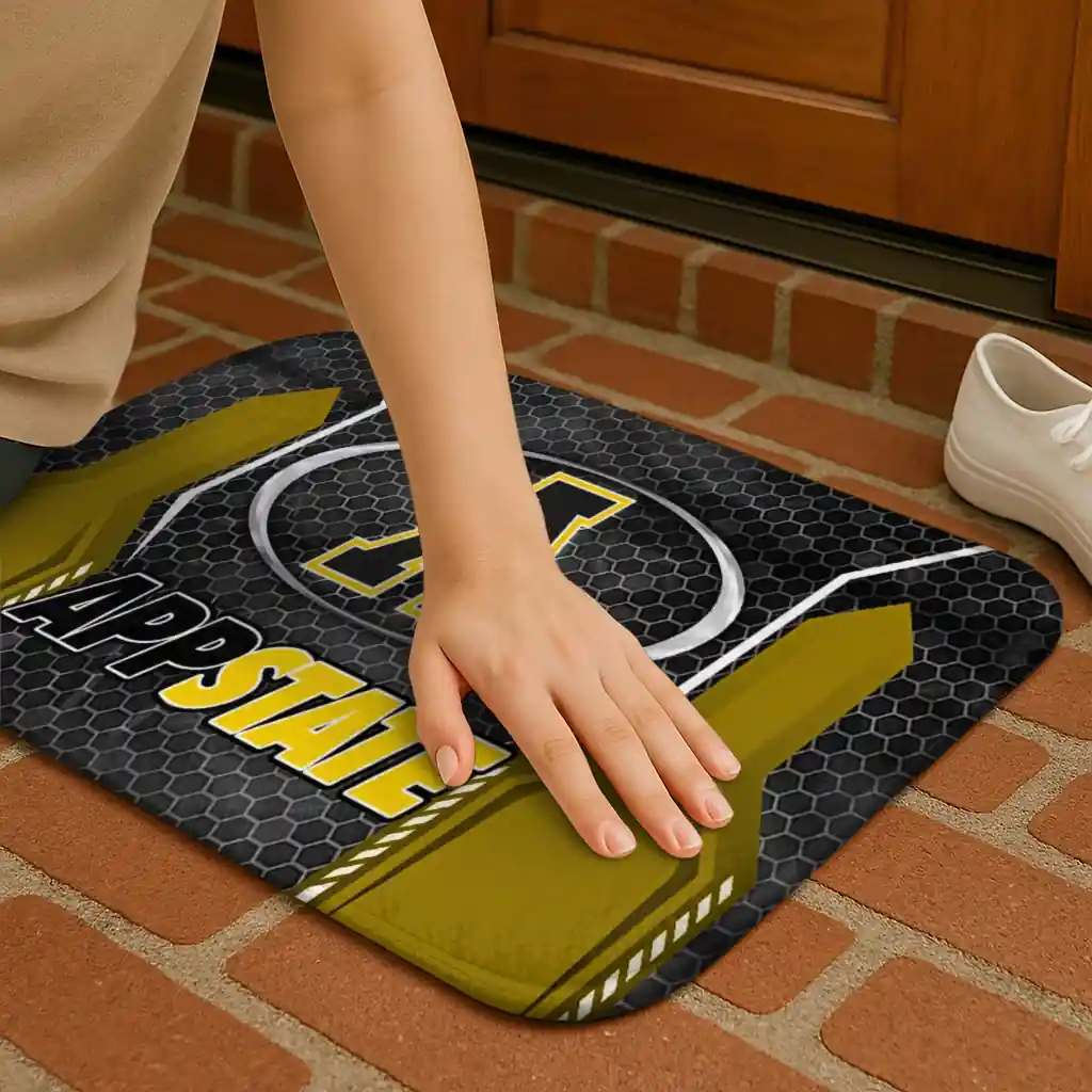 appalachian-state-mountaineers-hexagon-oval-black-doormat-premium-grade.webp