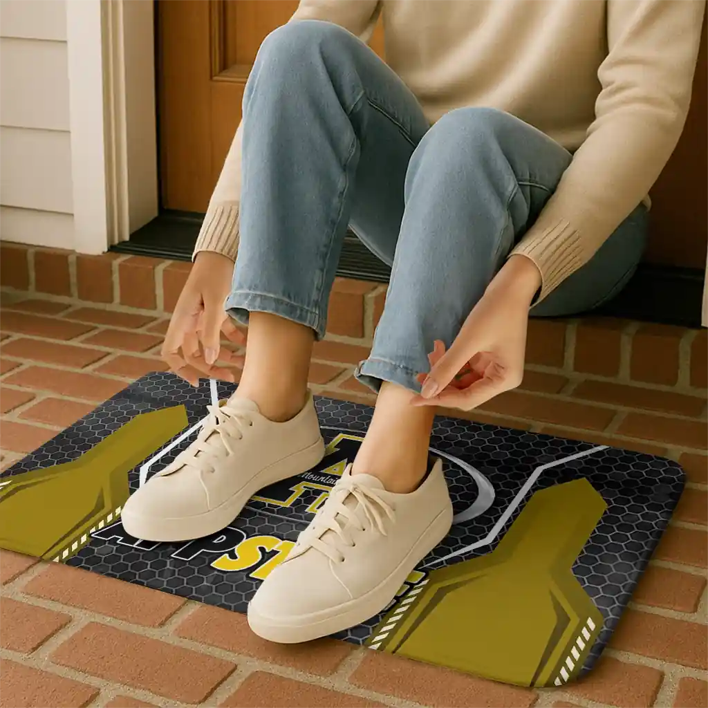 appalachian-state-mountaineers-hexagon-oval-black-doormat-top-rated.webp