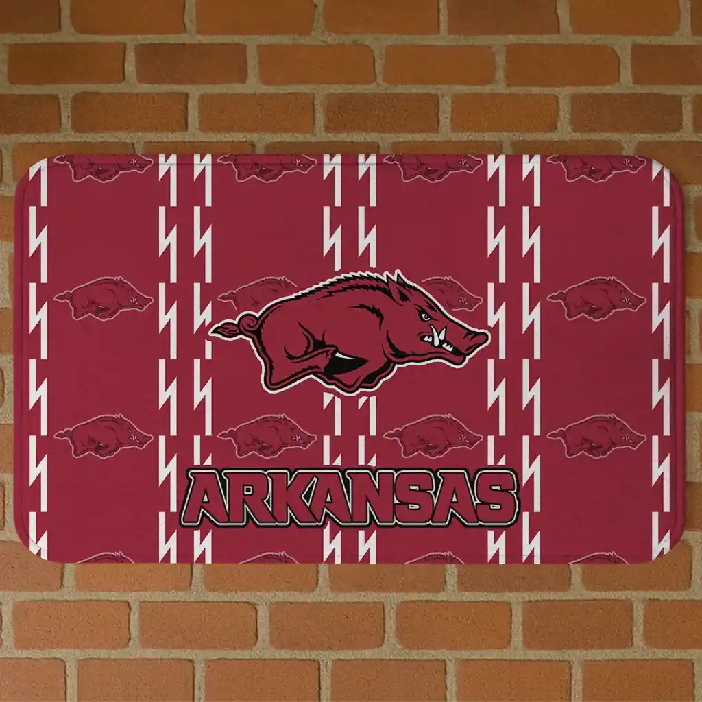 arkansas-razorbacks-bolt-row-red-doormat-best-selling.webp arkansas razorbacks bolt row red doormat best selling