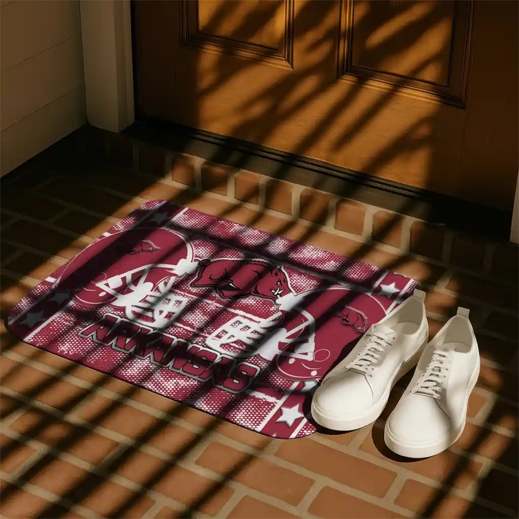 arkansas-razorbacks-helmet-illustration-red-doormat-trendy.webp