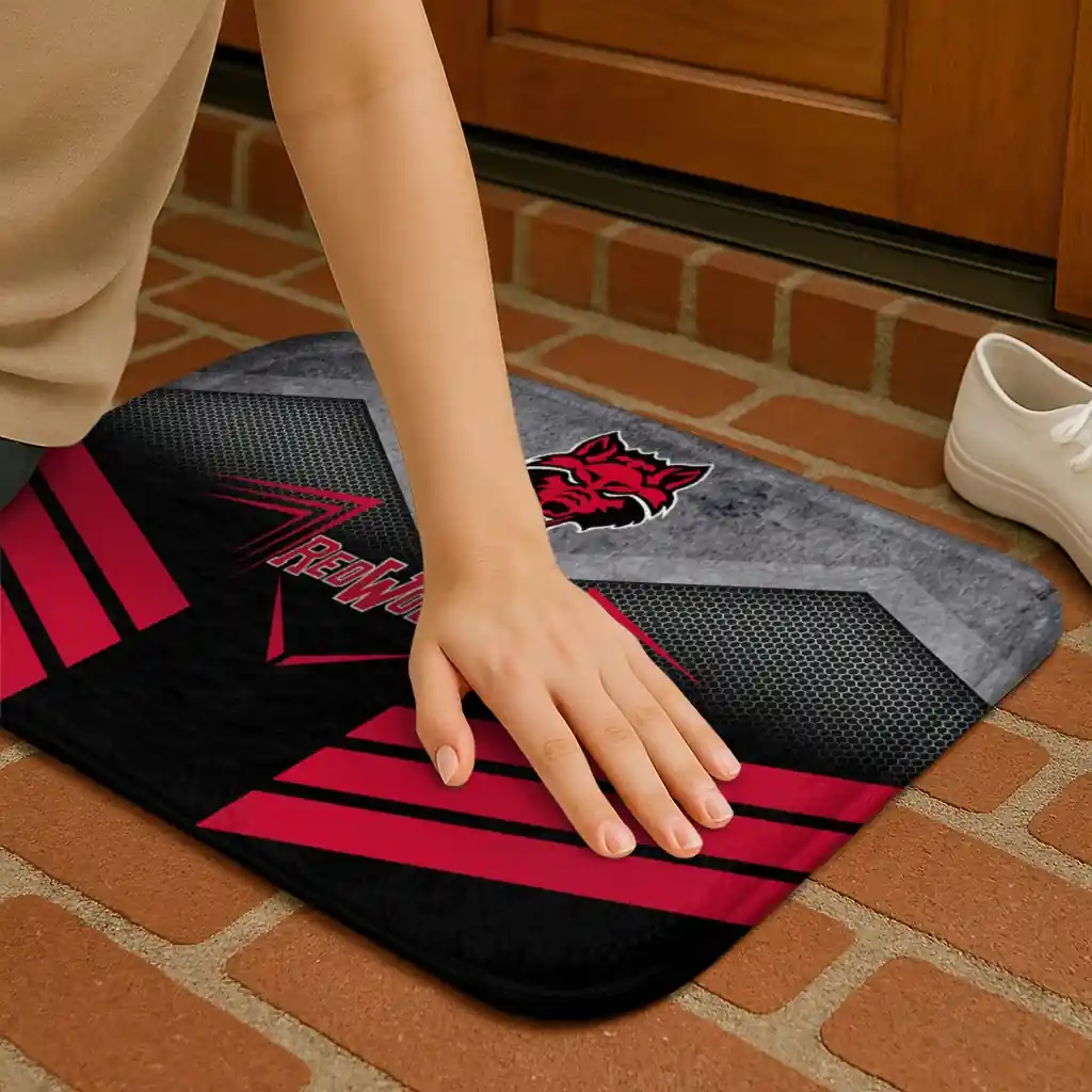 arkansas-state-red-wolves-chevron-points-scarlet-black-doormat-premium-grade.webp
