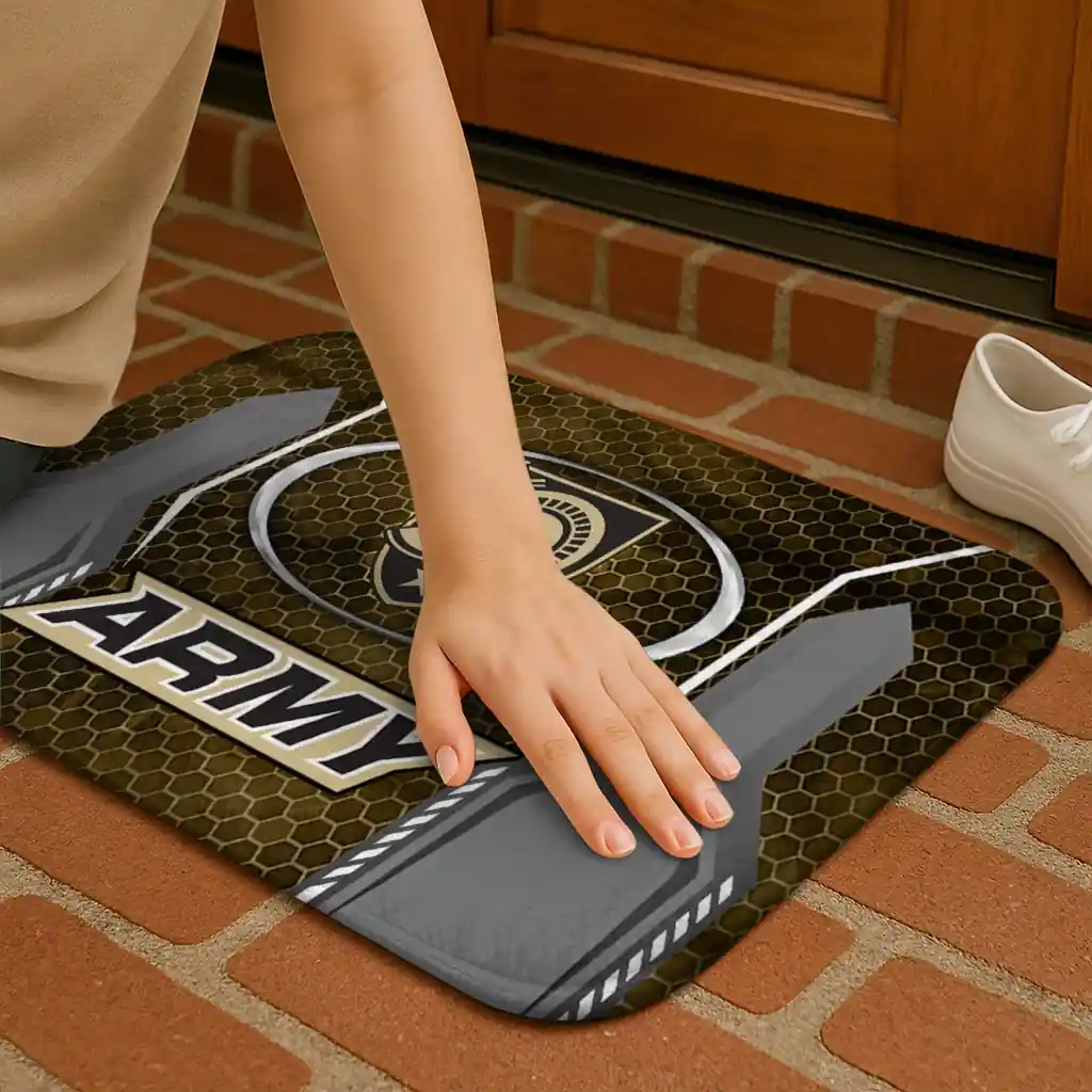 army-black-knights-hexagon-oval-gold-doormat-premium-grade.webp