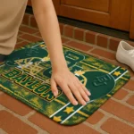 baylor-bears-helmet-illustration-green-doormat-best-selling.webp