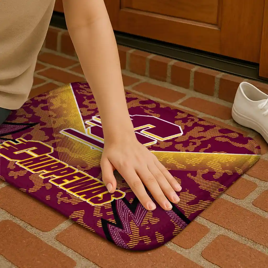 central-michigan-chippewas-layered-lines-maroon-doormat-premium-grade.webp