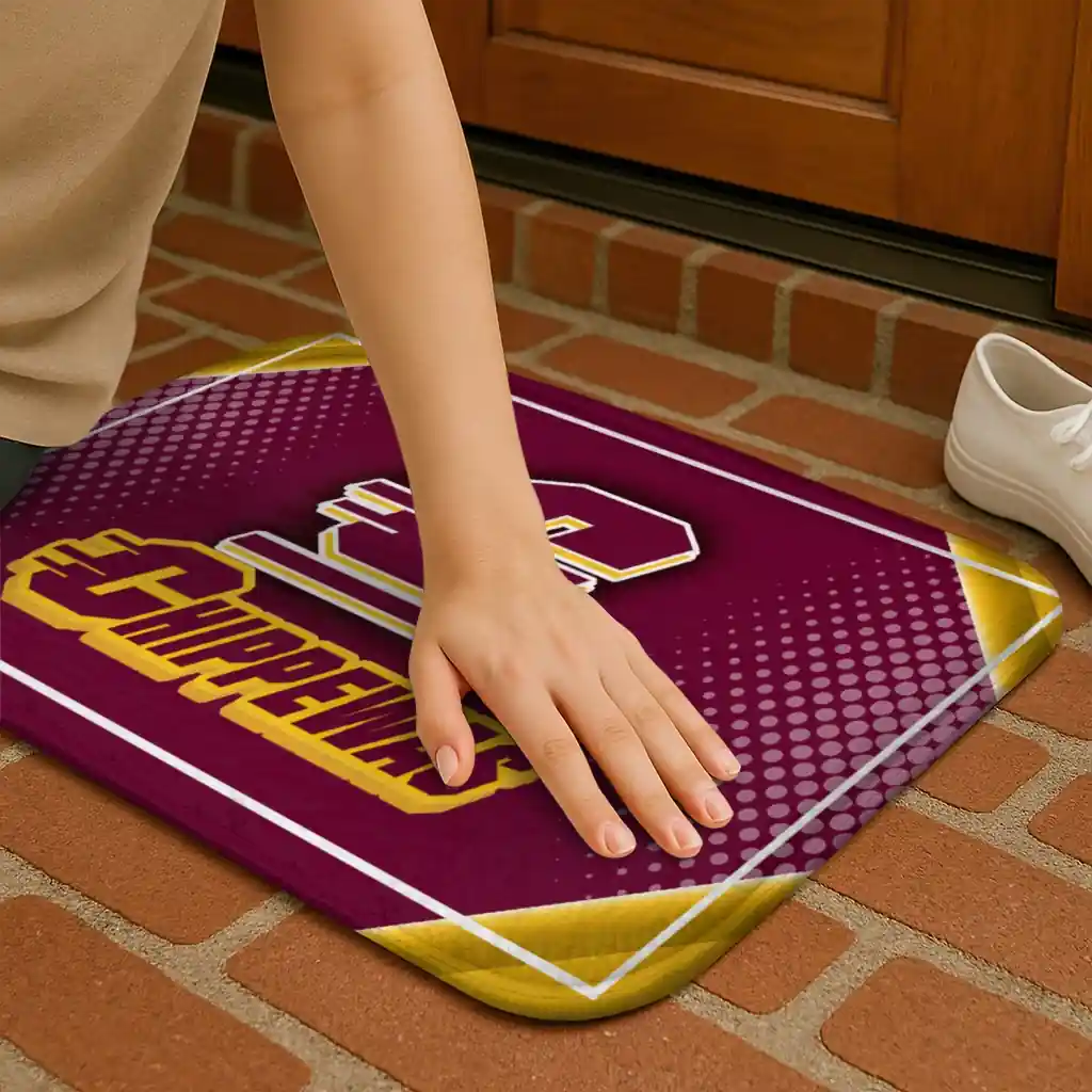 central-michigan-chippewas-silver-halftone-maroon-doormat-premium-grade.webp