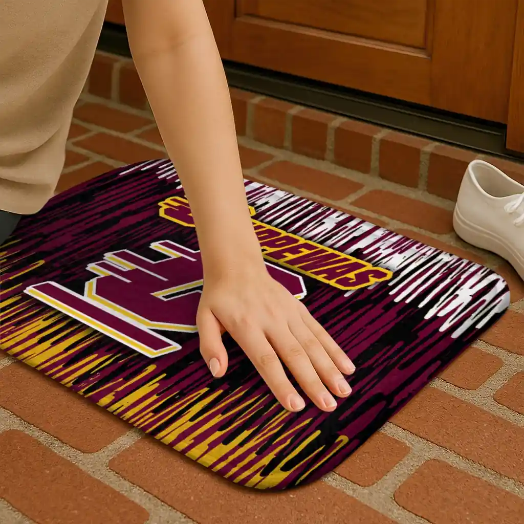 central-michigan-chippewas-vertical-flow-maroon-doormat-premium-grade.webp