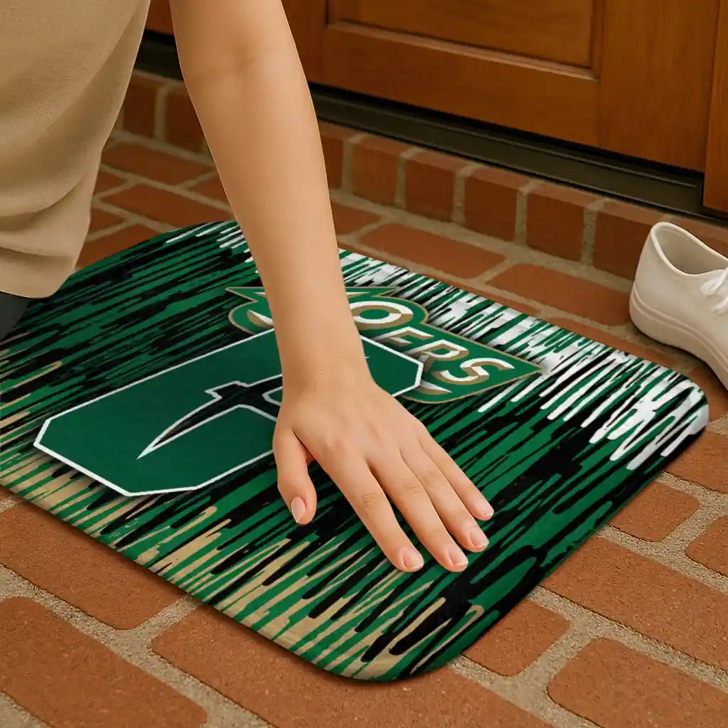 charlotte-49ers-vertical-flow-green-doormat-premium-grade.webp