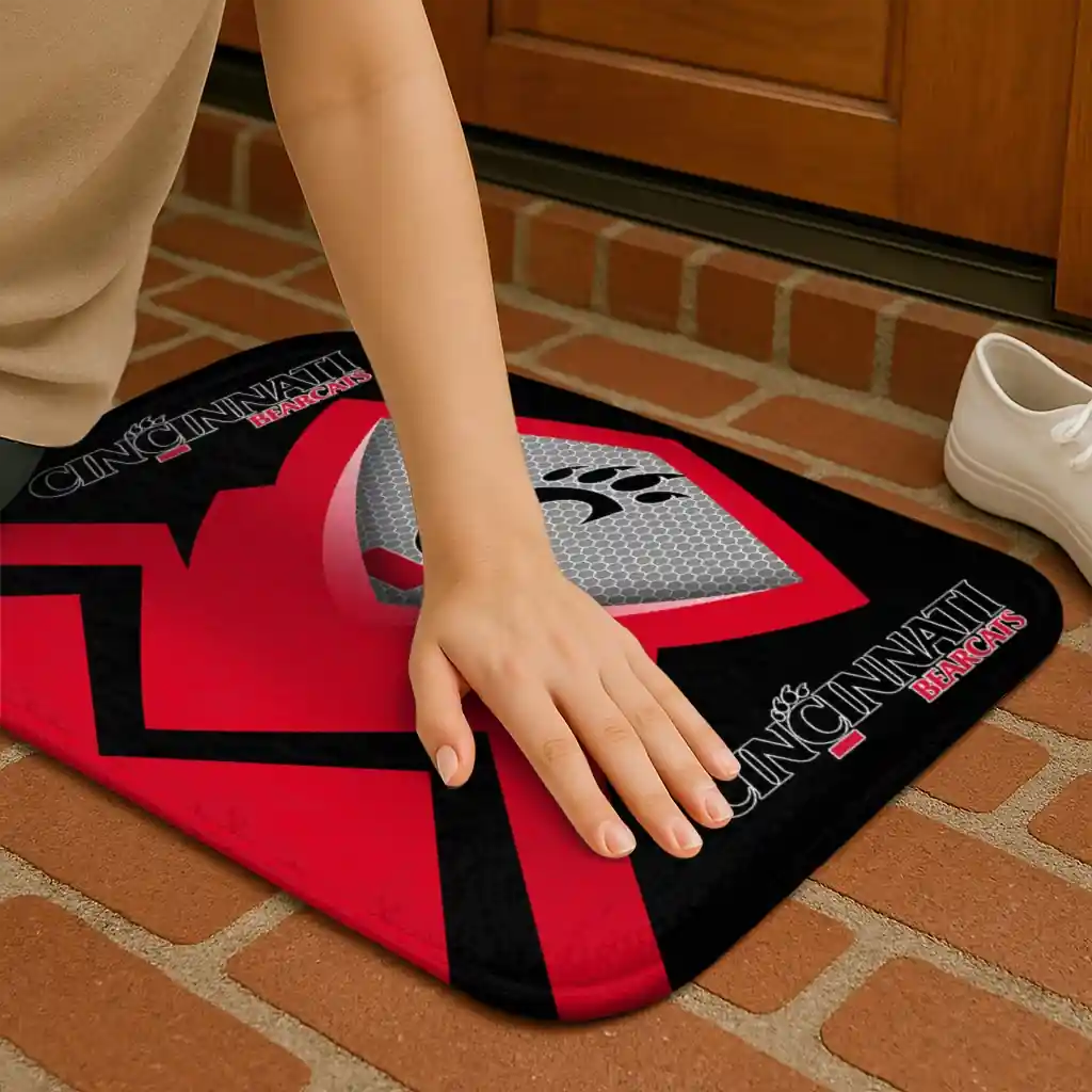 cincinnati-bearcats-ninja-mesh-red-doormat-premium-grade.webp