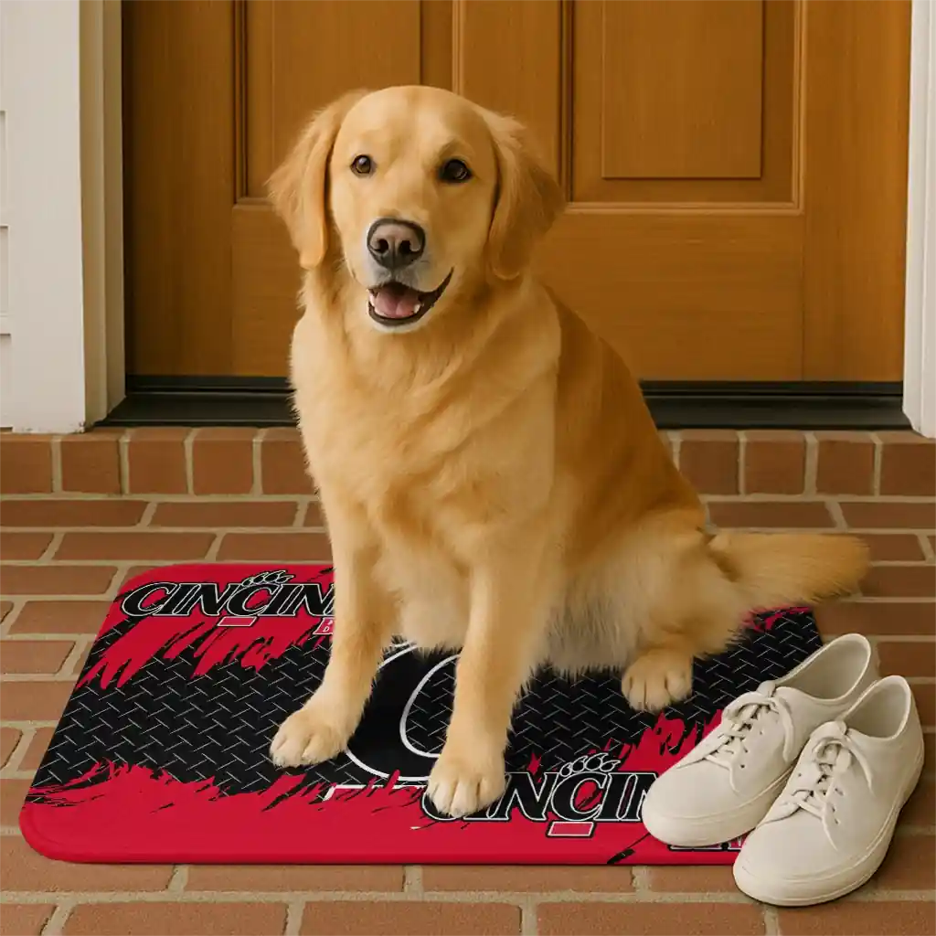 cincinnati-bearcats-plate-rip-red-doormat-high-quality.webp