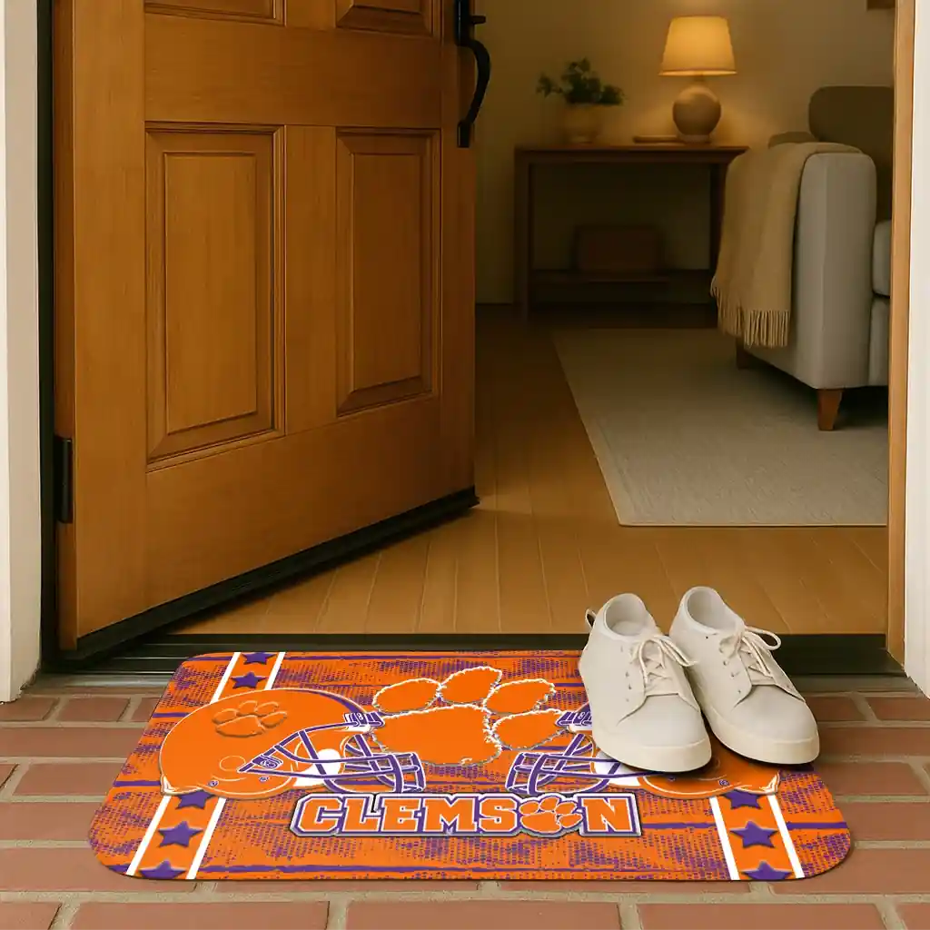 clemson-tigers-helmet-illustration-orange-doormat-fashion-forward.webp