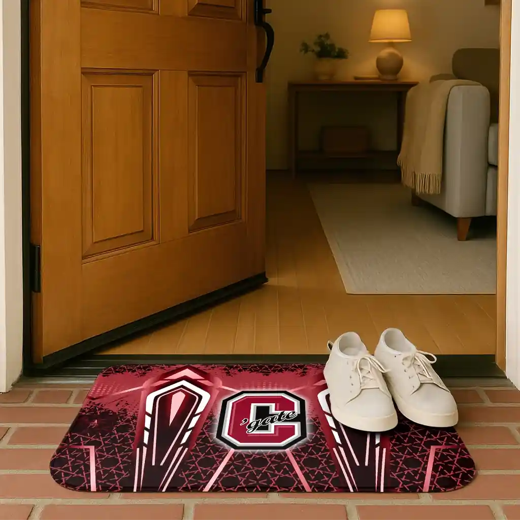 colgate-raiders-graphic-stripes-maroon-doormat-fashion-forward.webp