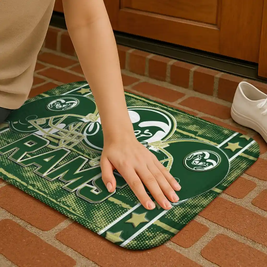 colorado-state-rams-helmet-illustration-green-doormat-premium-grade.webp