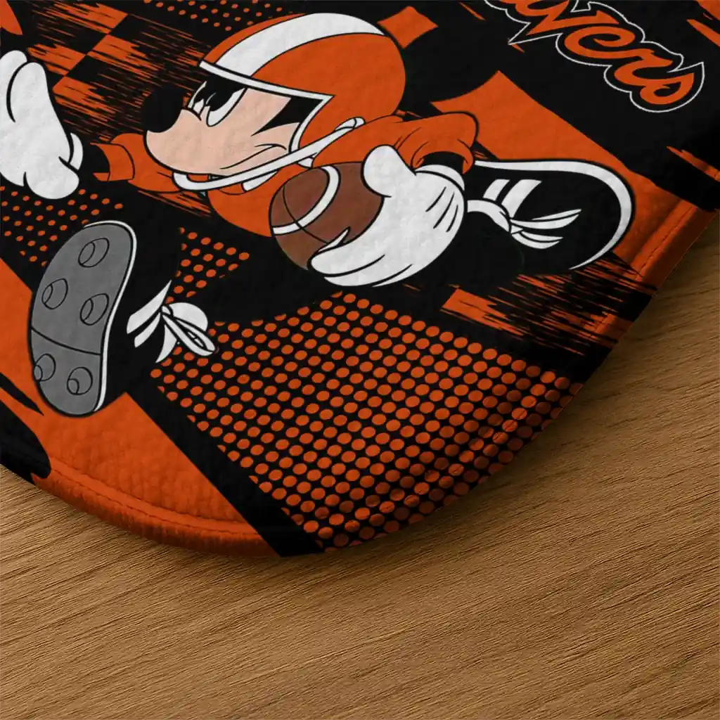 customized-oregon-state-beavers-mickey-quarterback-orange-black-doormat-latest-model.webp
