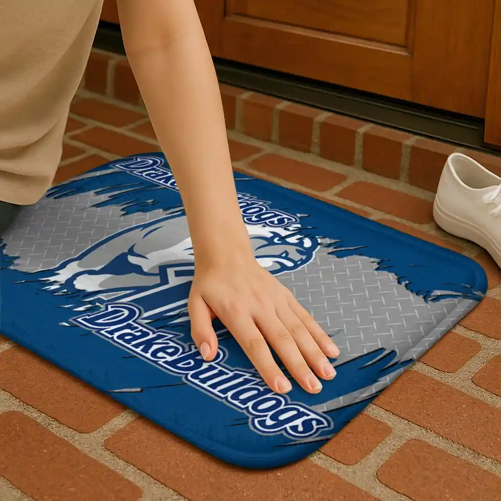 drake-bulldogs-plate-rip-blue-doormat-premium-grade.webp