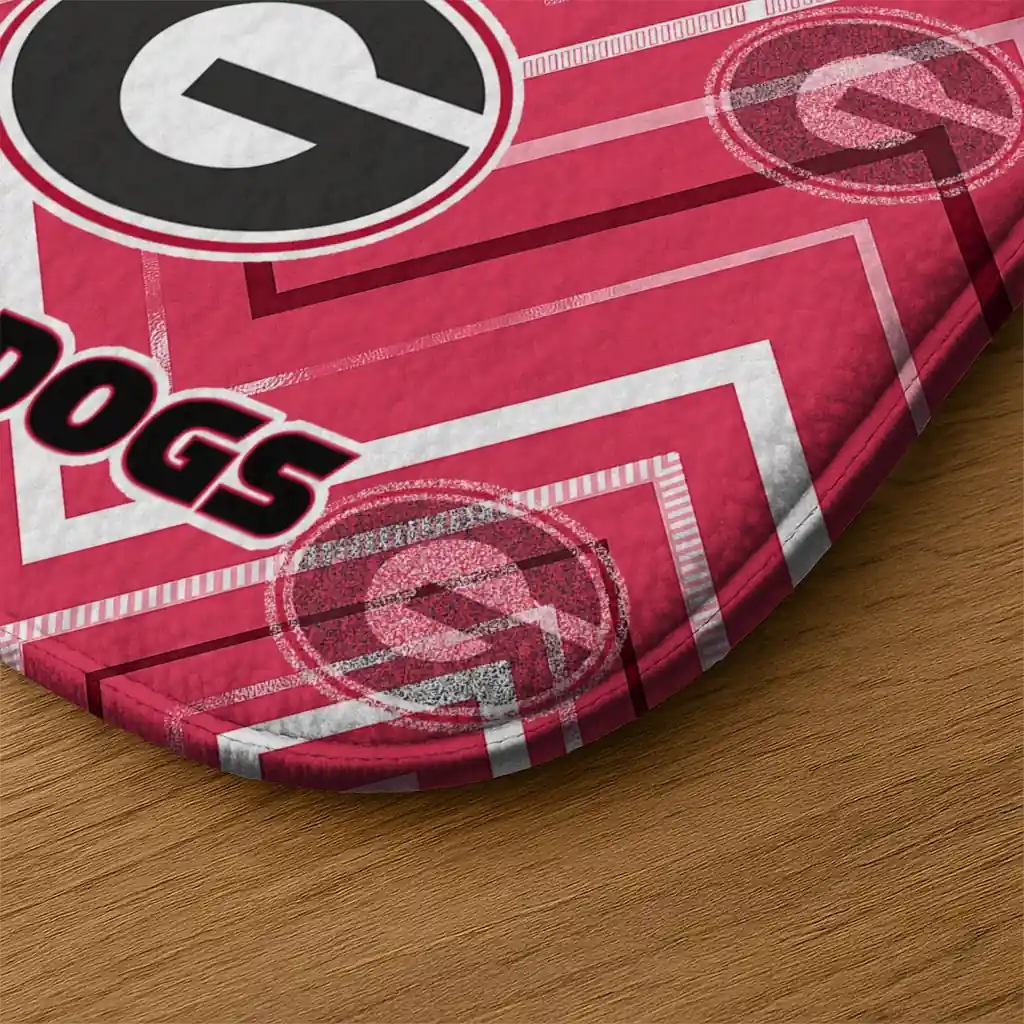 georgia-bulldogs-chevron-geometrics-red-doormat-latest-model.webp