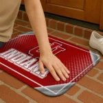 indiana-hoosiers-silver-halftone-red-doormat-best-selling.webp