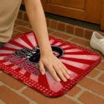 jacksonville-state-gamecocks-helmet-centerpiece-red-doormat-best-selling.webp