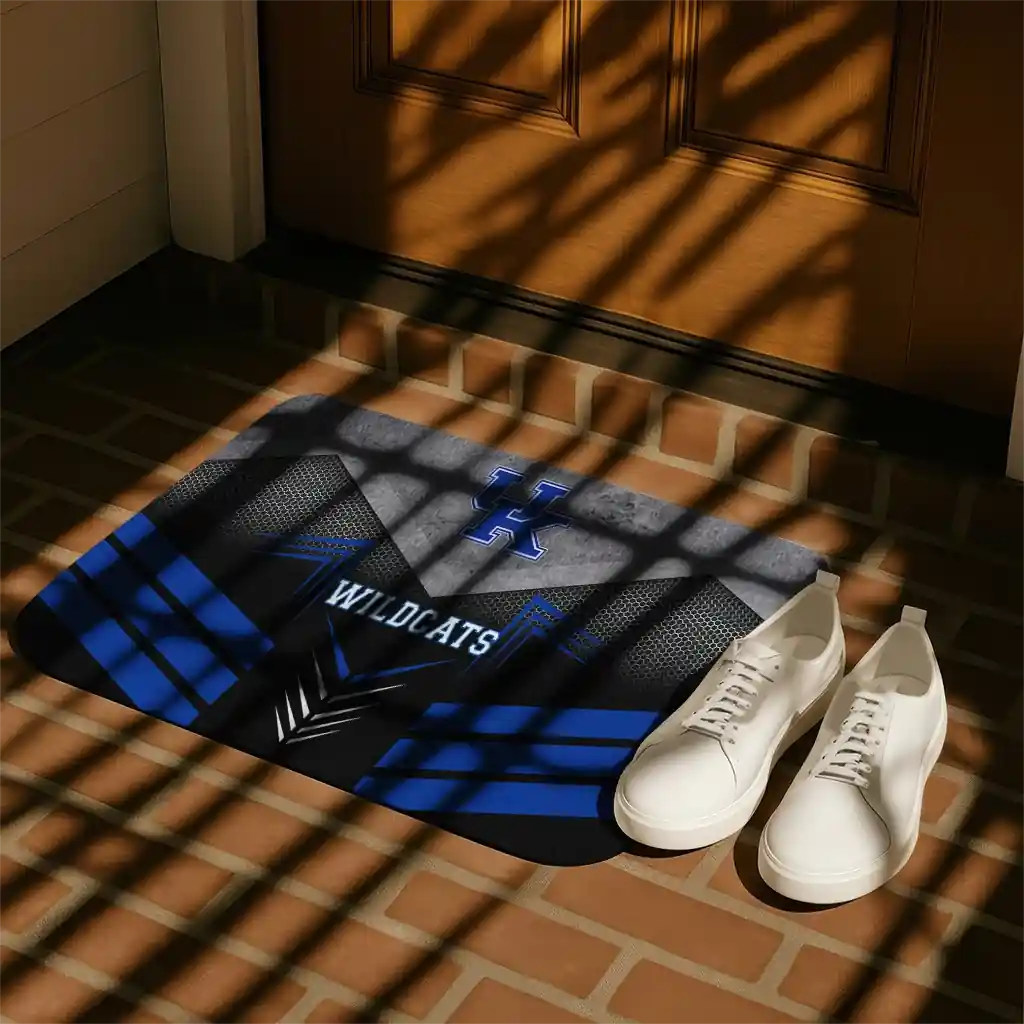 kentucky-wildcats-chevron-points-blue-black-doormat-trendy.webp