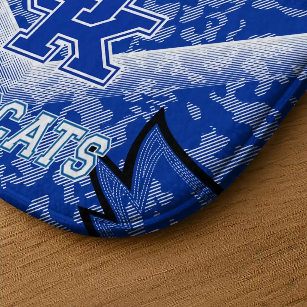 kentucky-wildcats-layered-lines-blue-doormat-latest-model.webp