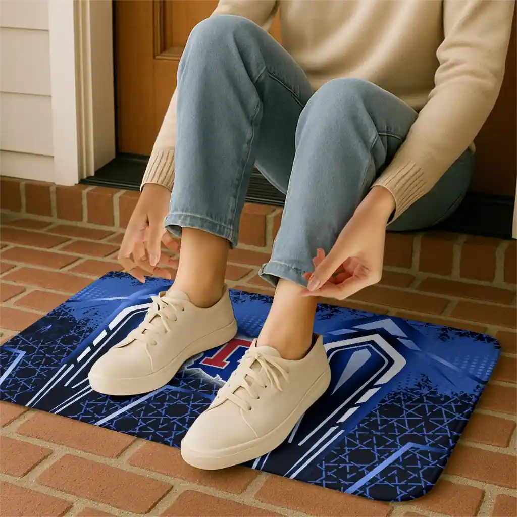 la-tech-graphic-stripes-blue-doormat-top-rated.webp