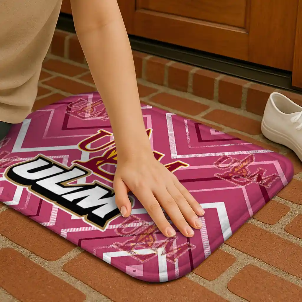 louisiana-monroe-warhawks-chevron-geometrics-red-doormat-premium-grade.webp