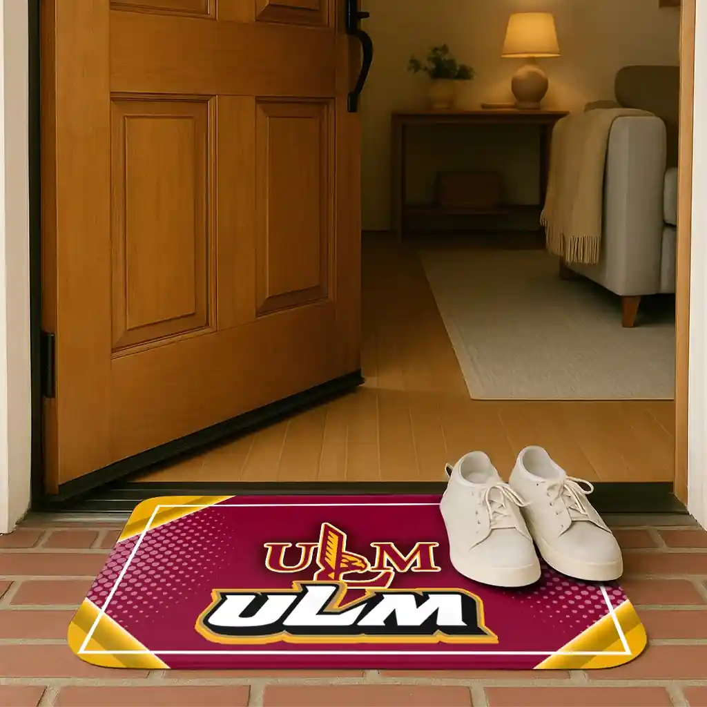 louisiana-monroe-warhawks-silver-halftone-red-doormat-fashion-forward.webp