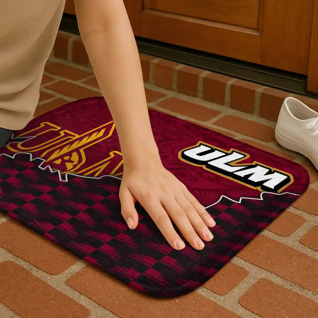 louisiana-monroe-warhawks-tribal-detailing-red-black-doormat-premium-grade.webp