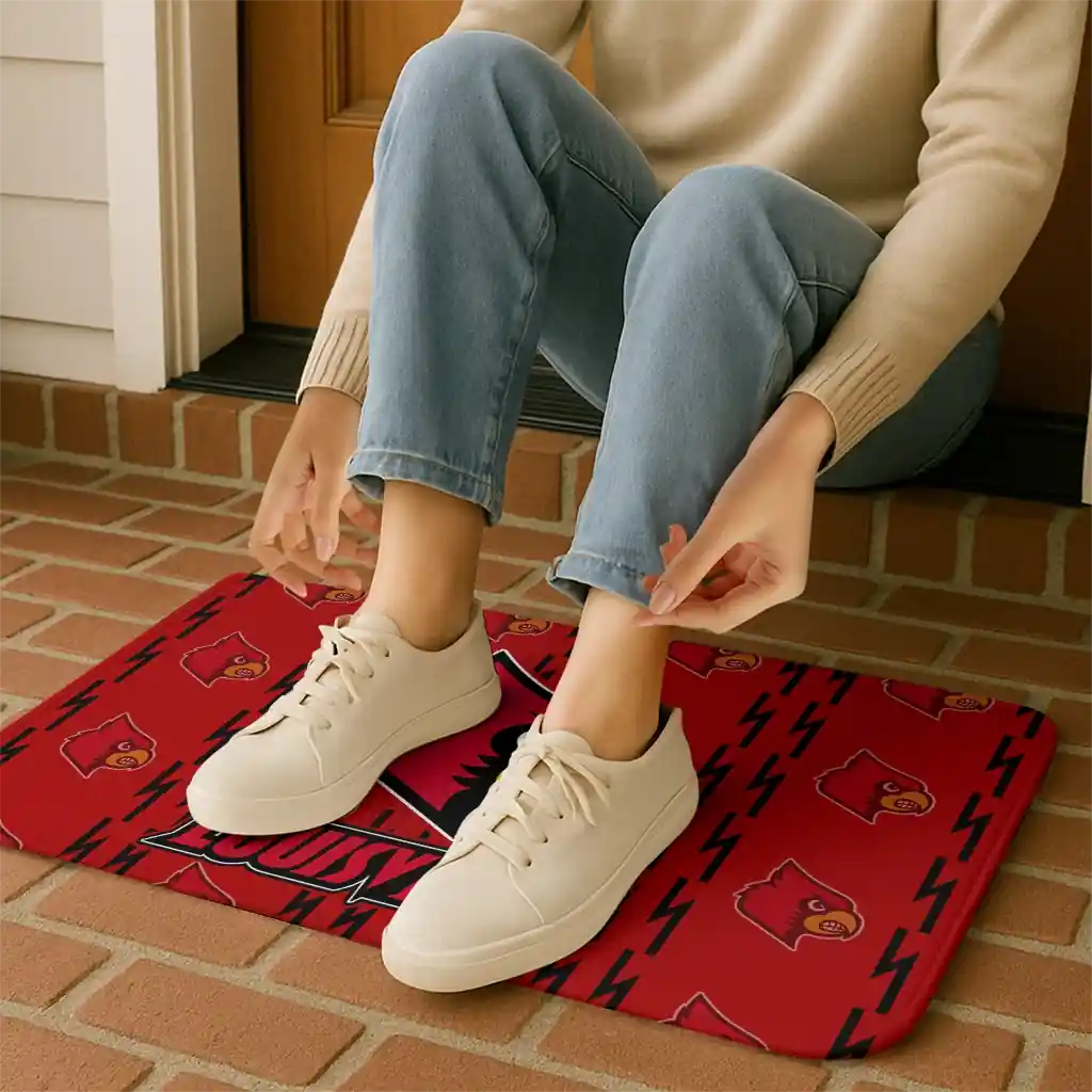 louisville-cardinals-bolt-row-red-doormat-top-rated.webp