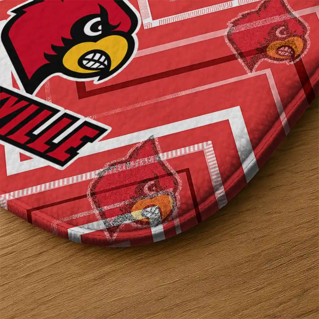 louisville-cardinals-chevron-geometrics-red-doormat-latest-model.webp