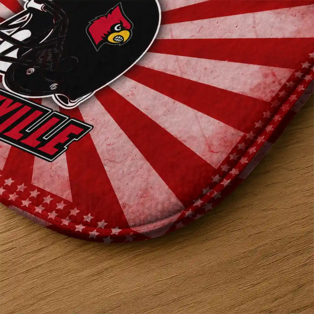 louisville-cardinals-helmet-centerpiece-red-doormat-latest-model.webp