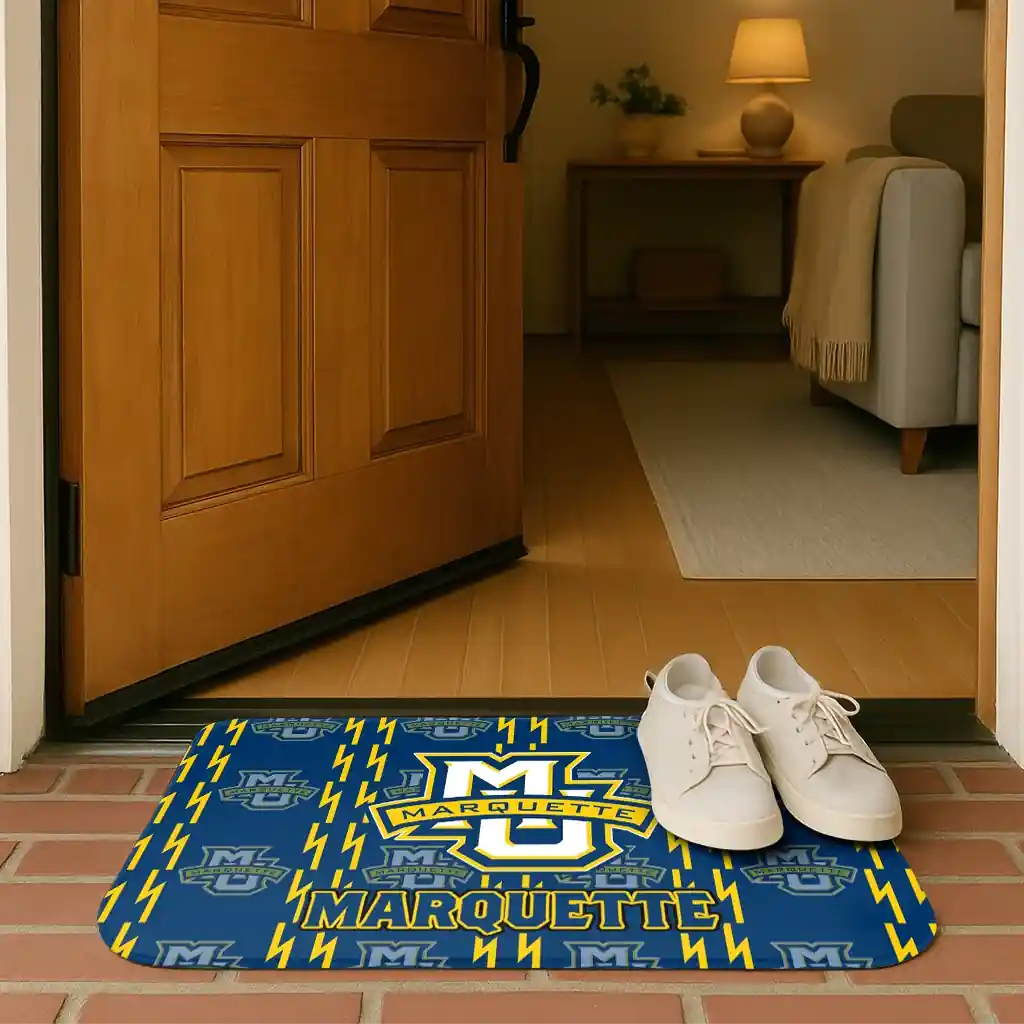 marquette-golden-eagles-bolt-row-blue-doormat-fashion-forward.webp