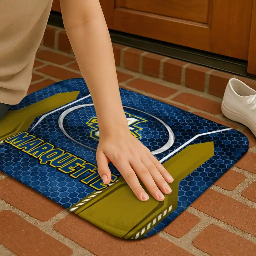 marquette-golden-eagles-hexagon-oval-blue-doormat-premium-grade.webp