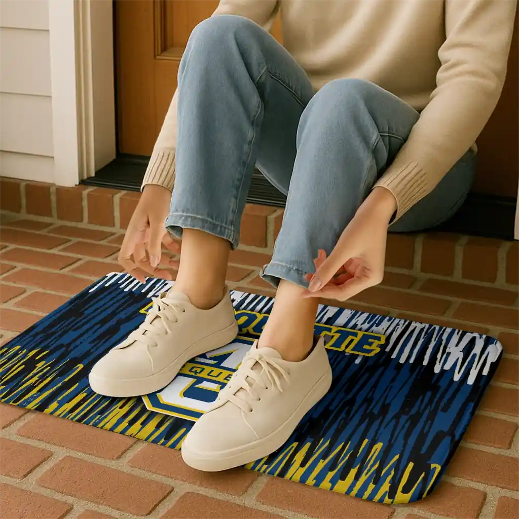marquette-golden-eagles-vertical-flow-blue-doormat-top-rated.webp