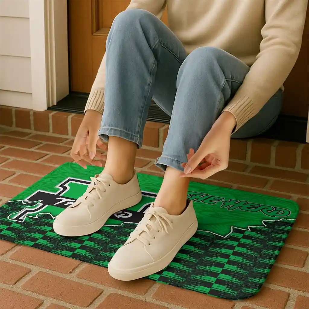 marshall-thundering-herd-tribal-detailing-green-black-doormat-top-rated.webp