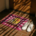 maryland-terrapins-helmet-centerpiece-red-doormat-best-selling.webp