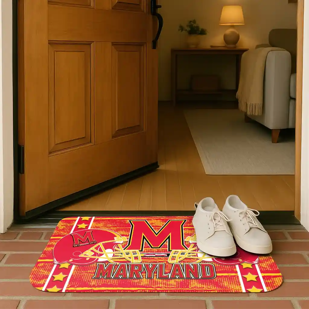 maryland-terrapins-helmet-illustration-red-doormat-fashion-forward.webp