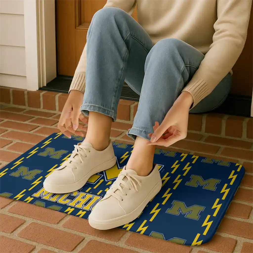 michigan-wolverines-bolt-row-blue-doormat-top-rated.webp