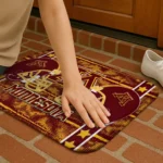 minnesota-golden-gophers-helmet-illustration-maroon-doormat-best-selling.webp