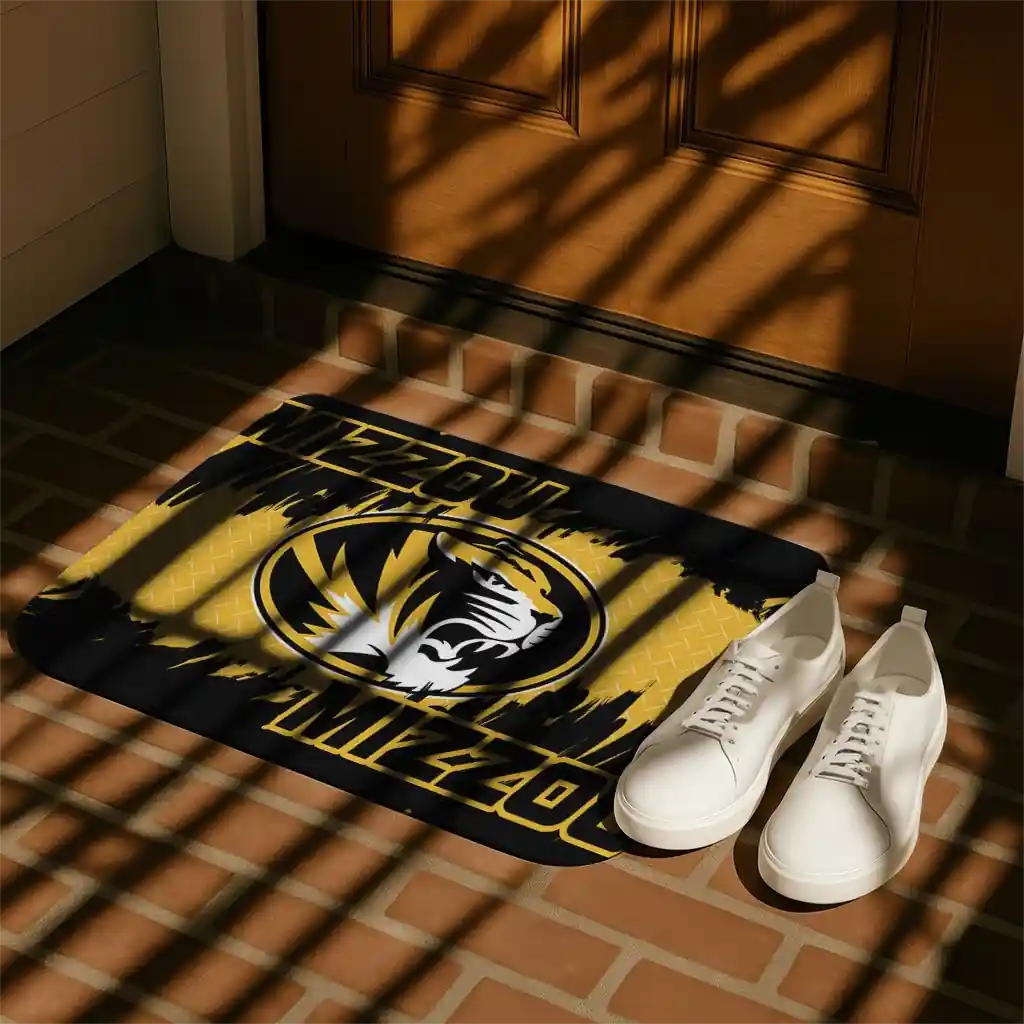 missouri-tigers-plate-rip-black-doormat-trendy.webp