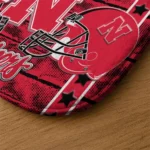 nebraska-cornhuskers-helmet-illustration-red-doormat-best-selling.webp