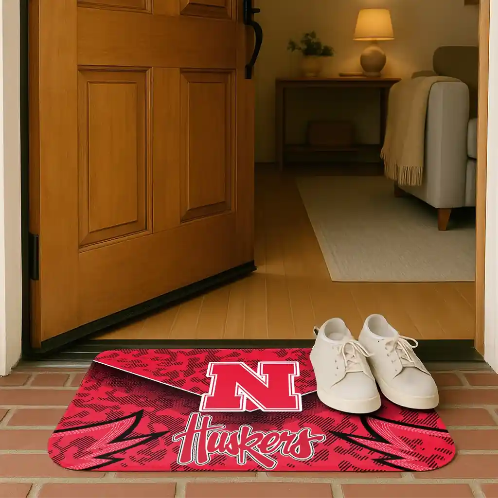 nebraska-cornhuskers-layered-lines-red-doormat-fashion-forward.webp