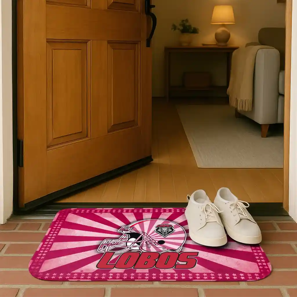 new-mexico-lobos-helmet-centerpiece-red-doormat-fashion-forward.webp