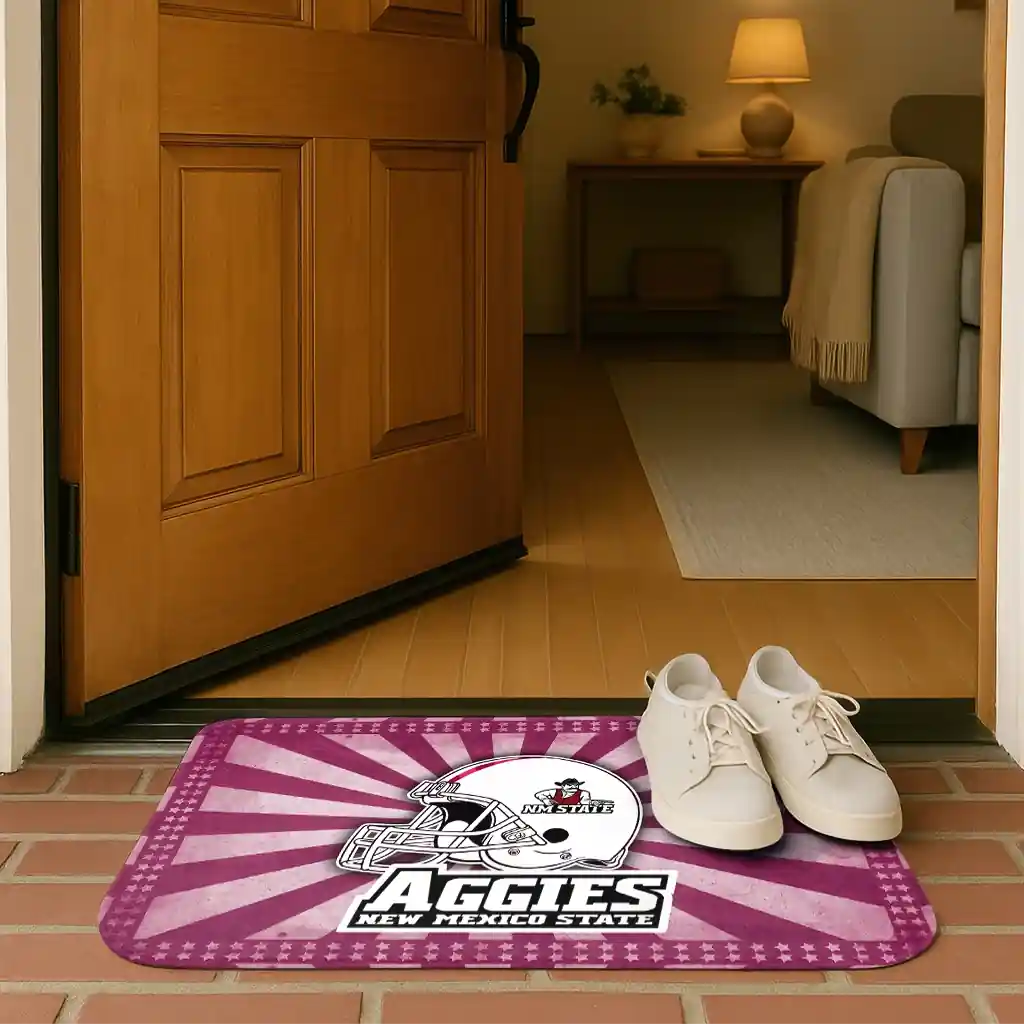 new-mexico-state-aggies-helmet-centerpiece-crimson-doormat-fashion-forward.webp