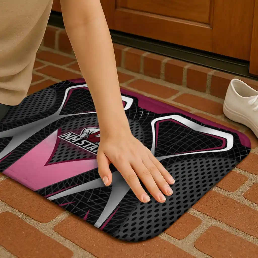 new-mexico-state-aggies-torso-pattern-doormat-premium-grade.webp
