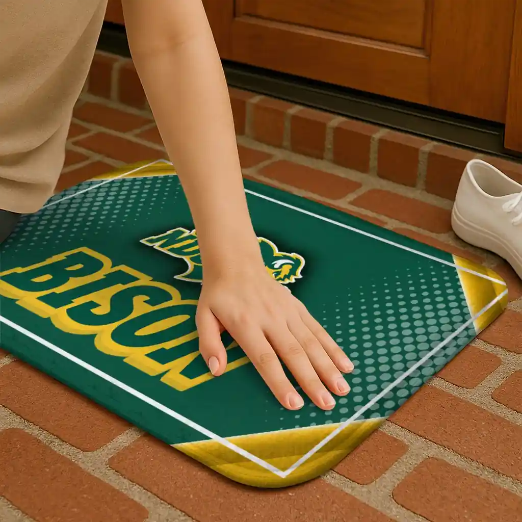north-dakota-state-bison-silver-halftone-green-doormat-premium-grade.webp