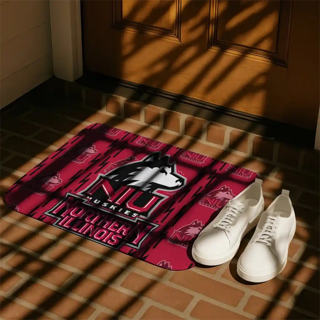 northern-illinois-huskies-bolt-row-red-doormat-trendy.webp